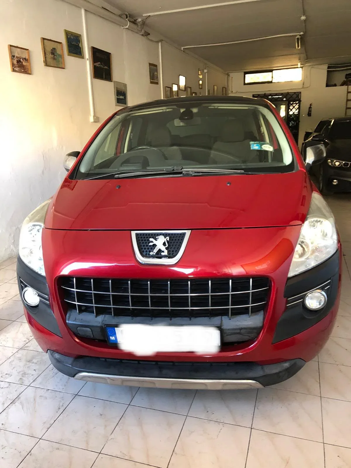 2010 Peugeot 3008 Exclusive - image 1
